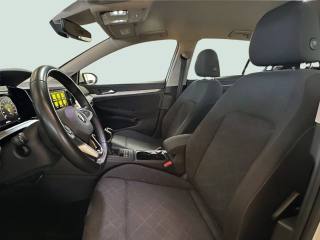 VOLKSWAGEN Golf usata, con Autoradio