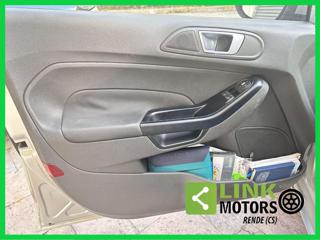 FORD Fiesta usata, con Luci diurne