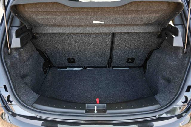 LANCIA Ypsilon usata, con Controllo trazione