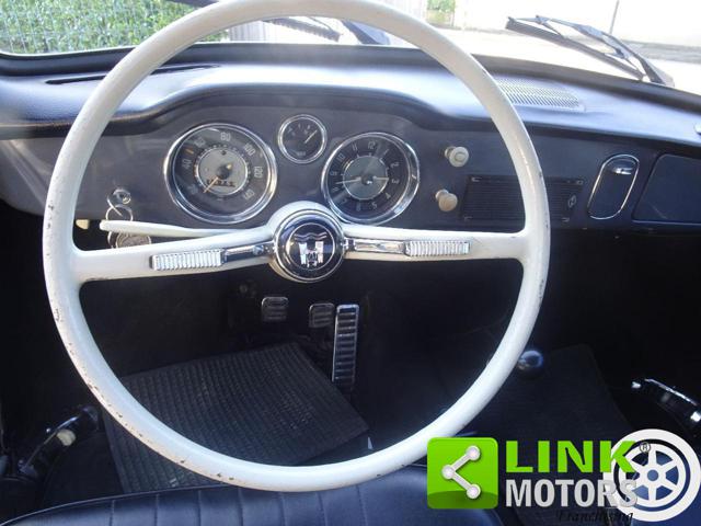 VOLKSWAGEN Karmann Ghia usata 13