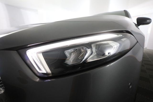 MERCEDES-BENZ A 35 AMG usata 13