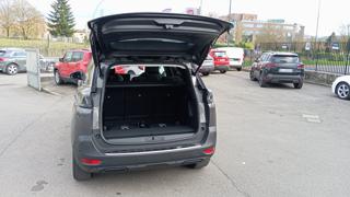 PEUGEOT 5008 usata, con Autoradio