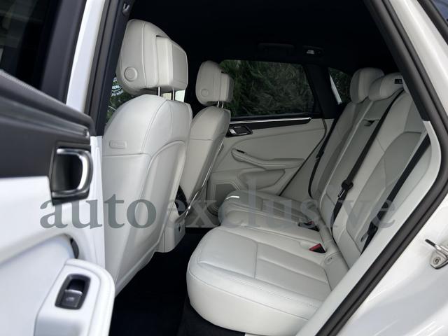 PORSCHE Macan usata, con Autoradio