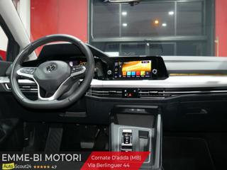 VOLKSWAGEN Golf usata, con USB