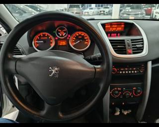 PEUGEOT 207 usata, con Controllo trazione