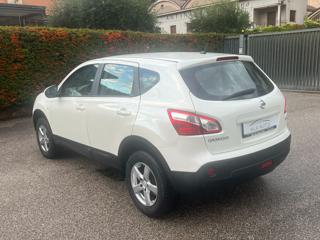 NISSAN Qashqai usata, con Autoradio
