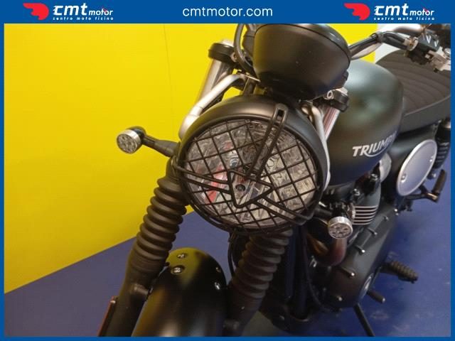 TRIUMPH Street Scrambler 900 usata 11