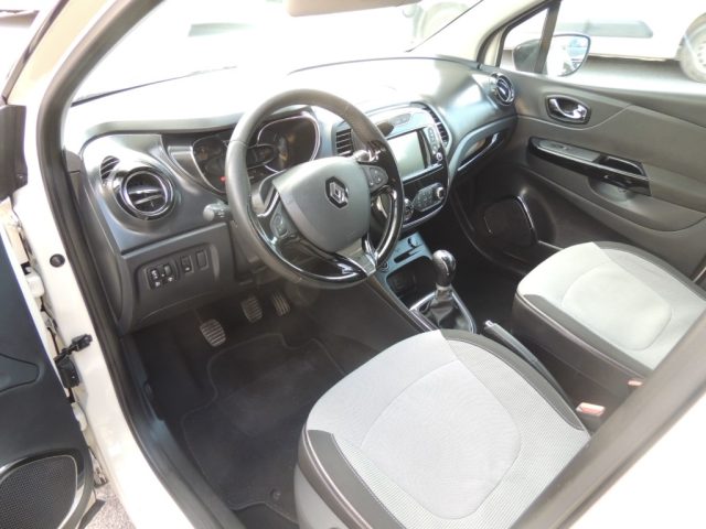 RENAULT Captur usata, con Controllo trazione