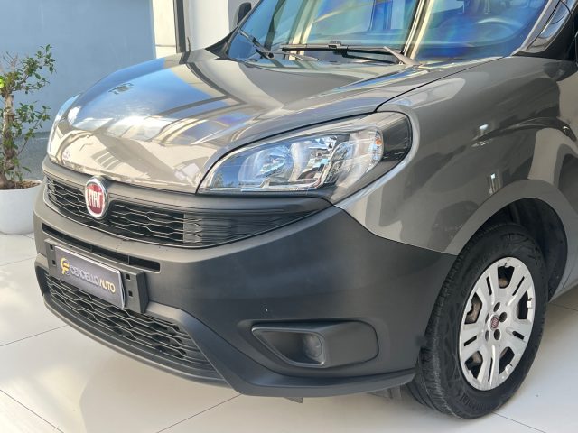 FIAT Doblo usata, con Airbag