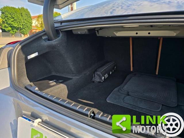 BMW 840 usata, con Portellone posteriore elettrico
