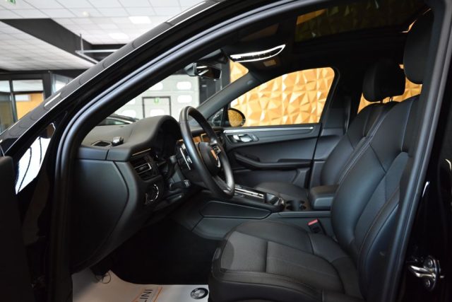 PORSCHE Macan usata 22