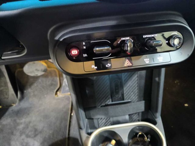 MINI Mini usata, con Sensori di parcheggio posteriori