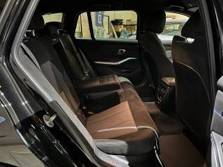 BMW 320 usata, con USB