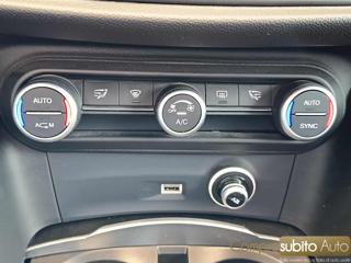 ALFA ROMEO Stelvio usata, con Park Distance Control