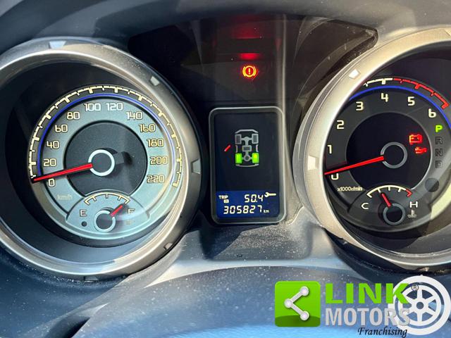 MITSUBISHI Pajero usata, con Airbag laterali
