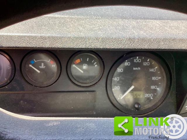 LAND ROVER Defender usata, con Cerchioni in acciaio