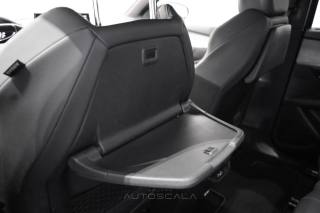PEUGEOT 5008 usata, con Bluetooth
