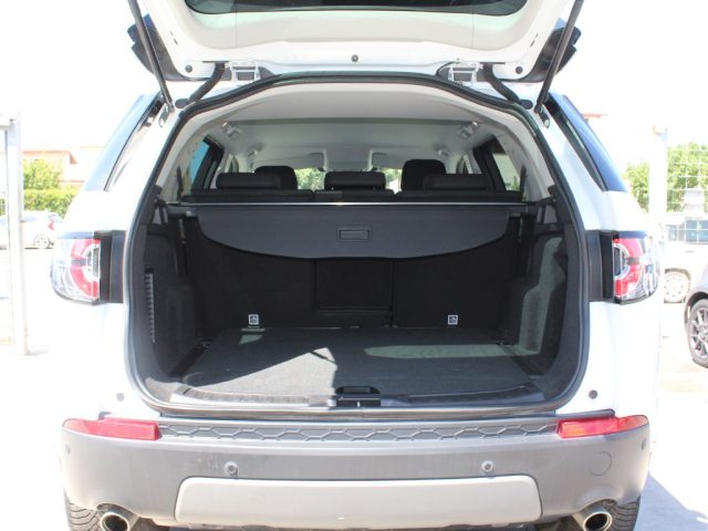 LAND ROVER Discovery Sport usata, con Isofix