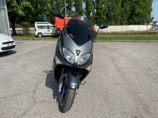 YAMAHA T-Max 500 usata 10