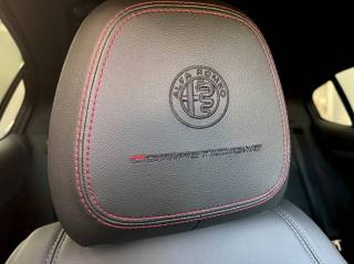 ALFA ROMEO Stelvio usata, con Autoradio digitale