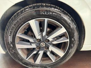 NISSAN Micra usata, con Park Distance Control