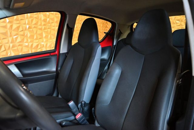 TOYOTA Aygo usata 96