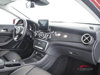 MERCEDES-BENZ GLA 200 usata 11