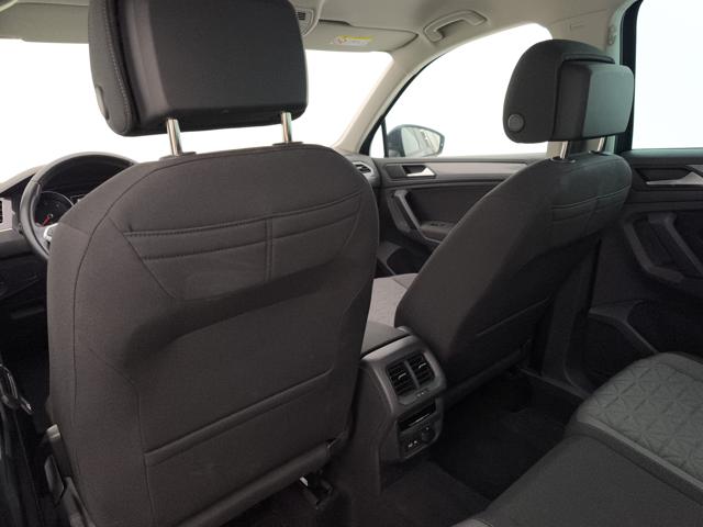 VOLKSWAGEN Tiguan usata, con Sedile posteriore sdoppiato