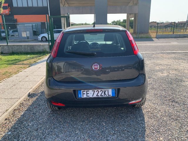 FIAT Punto usata, con Autoradio