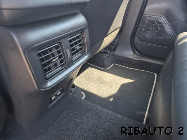 TOYOTA RAV 4 MY23 usata, con Airbag posteriore