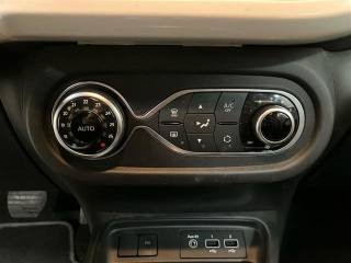 RENAULT Twingo usata, con Hill holder