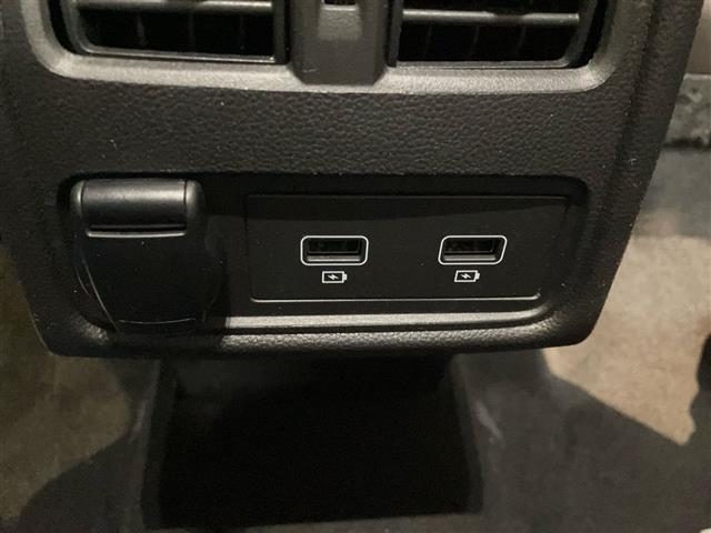 RENAULT Captur usata 21