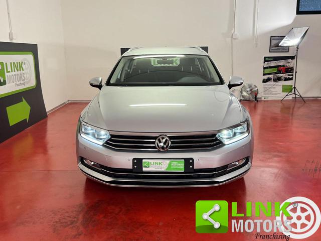 VOLKSWAGEN Passat Variant usata, con Airbag