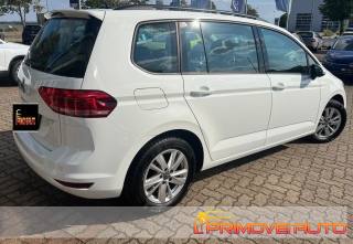 VOLKSWAGEN Touran usata, con ESP