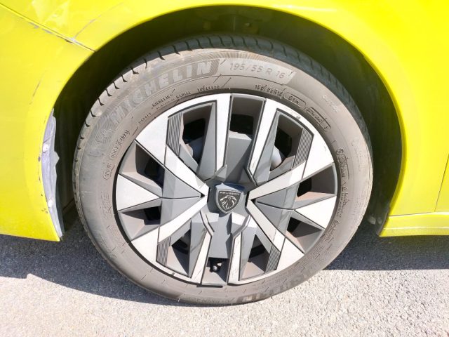 PEUGEOT 208 usata, con Riconoscimento dei segnali stradali