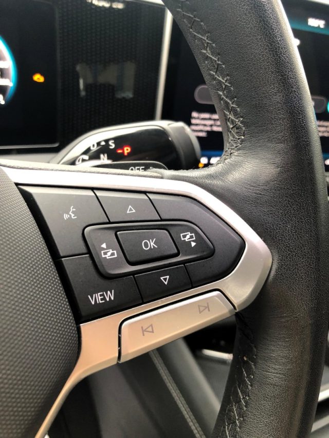 VOLKSWAGEN Tiguan usata, con Sedile posteriore sdoppiato
