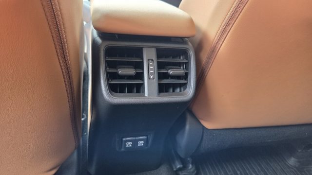 LEXUS UX 250h usata, con Immobilizzatore elettronico