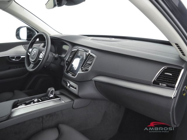 VOLVO XC90 usata 11