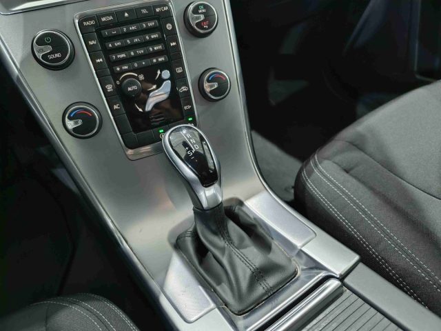 VOLVO XC60 usata, con Climatizzatore
