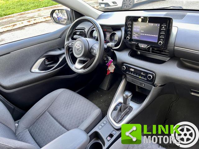 TOYOTA Yaris usata, con Servosterzo