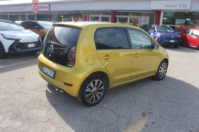 VOLKSWAGEN up! usata 20