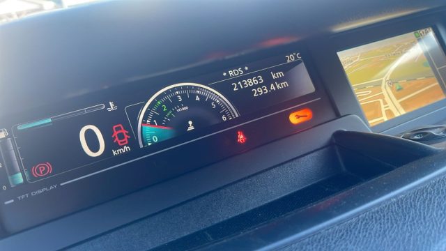 RENAULT Scenic usata, con Cruise Control