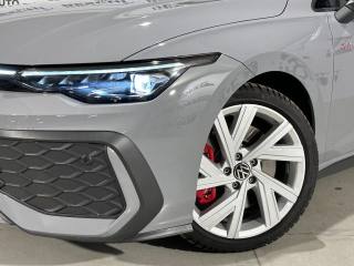 VOLKSWAGEN Golf usata, con Servosterzo