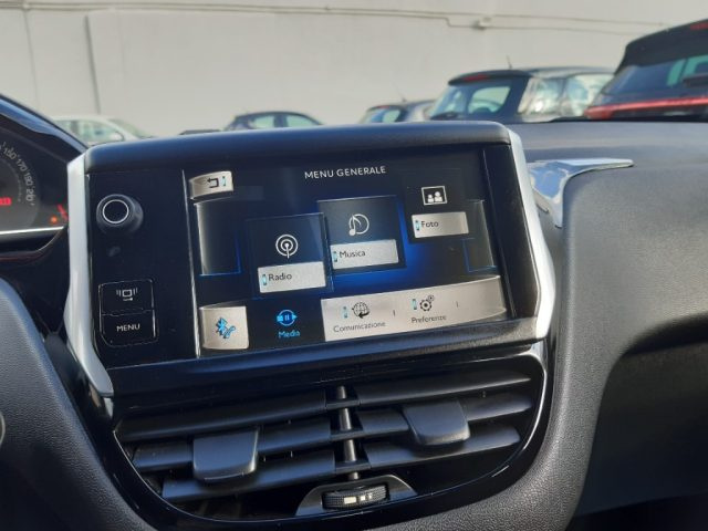 PEUGEOT 208 usata, con Chiusura centralizzata