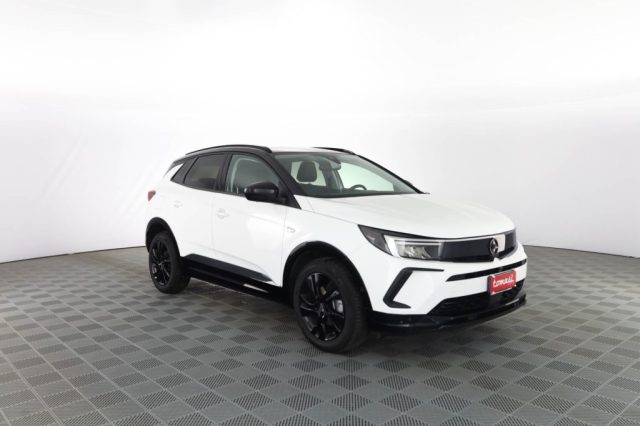 OPEL Grandland usata 1