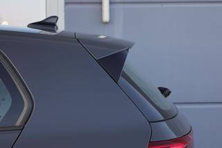 VOLKSWAGEN Golf usata, con Airbag testa