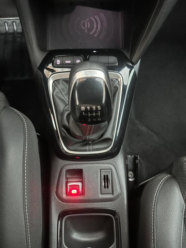 OPEL Corsa usata, con Park Distance Control