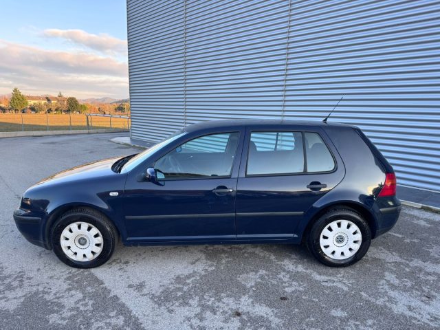 VOLKSWAGEN Golf usata, con Climatizzatore