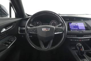 CADILLAC XT4 usata 11