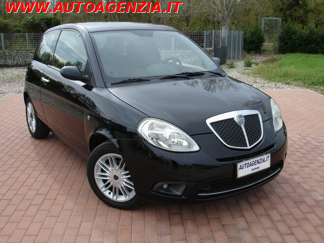 LANCIA Ypsilon usata 2